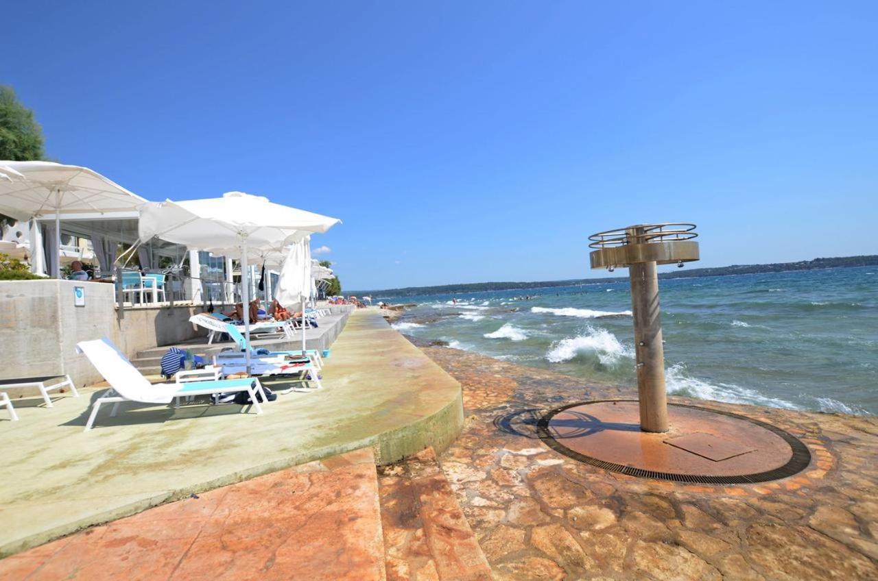 Apartamento Lili Novigrad Istria Exterior foto