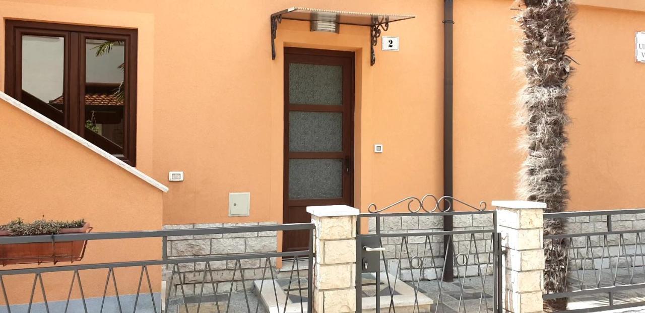 Apartamento Lili Novigrad Istria Exterior foto